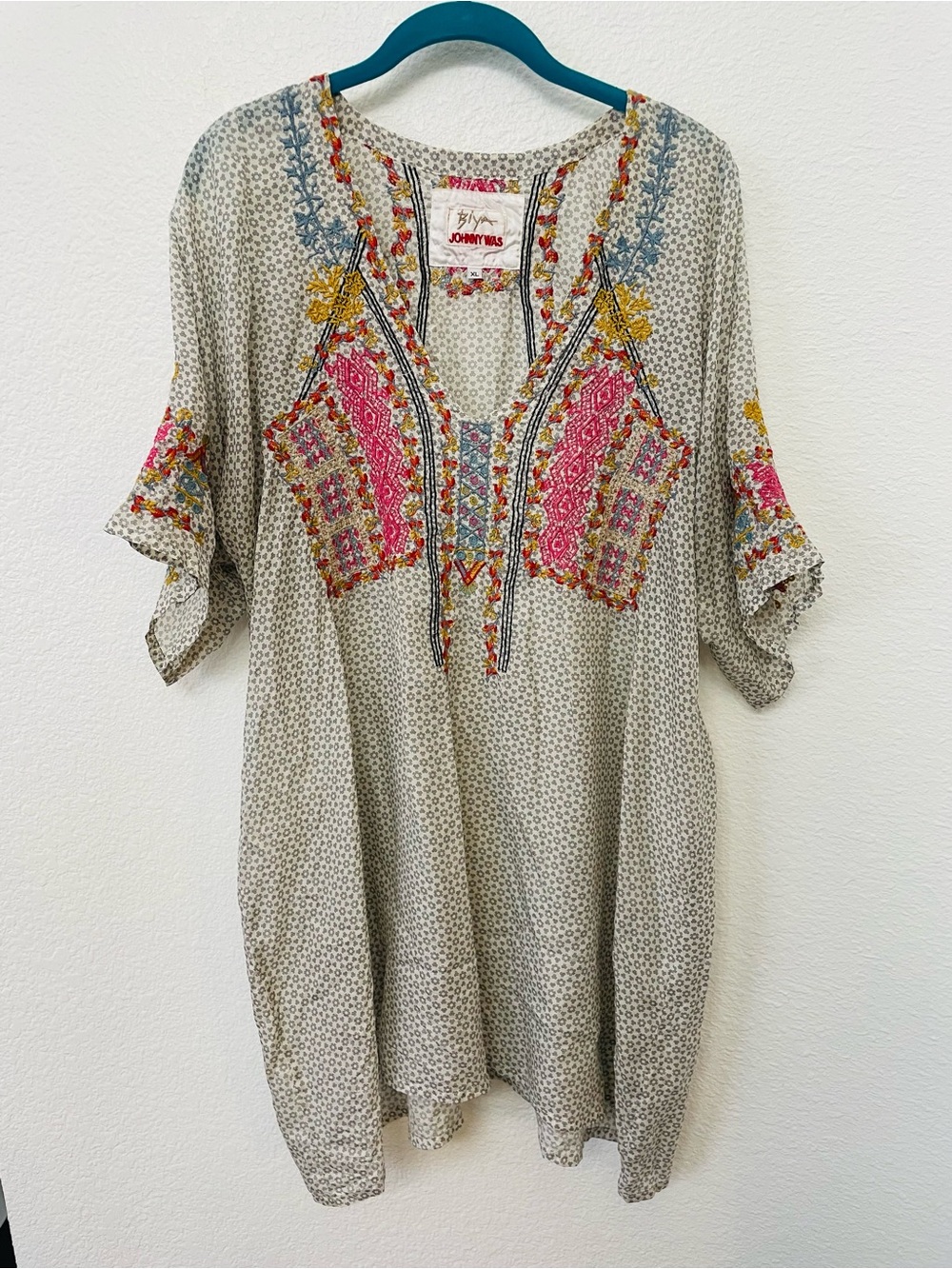 Johnny Was Cream Tunic with Pink & Yellow Embroidery